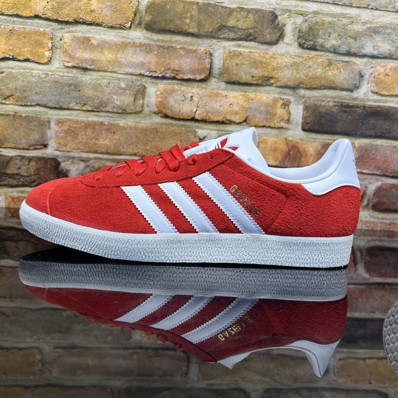 Adidas Gazelle Mens Size 11.5 Low Top Suede Shoe Red Scarlet Cloud White JI1534 - Picture 10 of 15